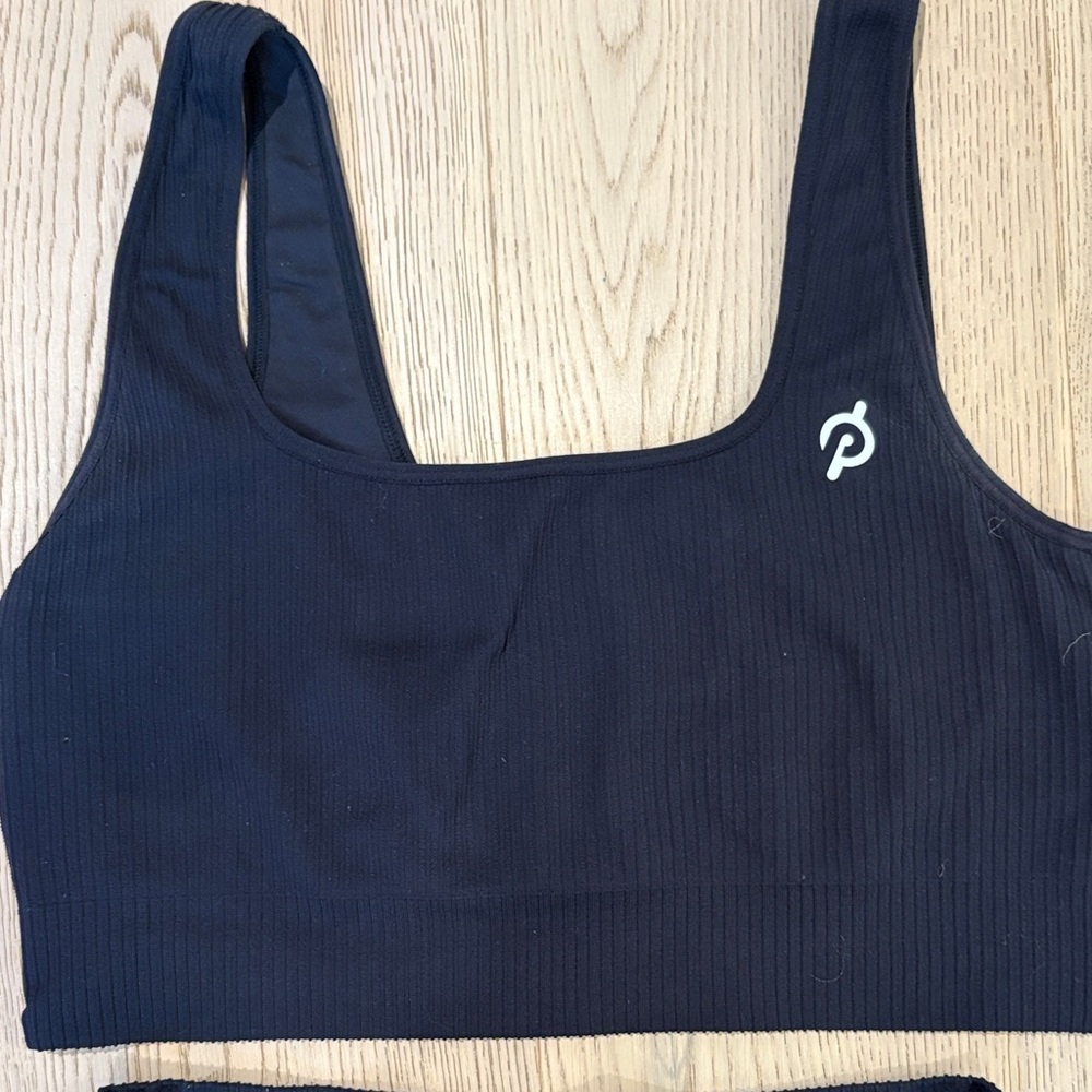 Peloton Black Sports Bra and Leggings Set - Picture 2 of 6